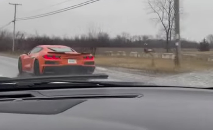 [VIDEO] Lone 2023 Corvette Z06 on the Highway Makes a Man's Day