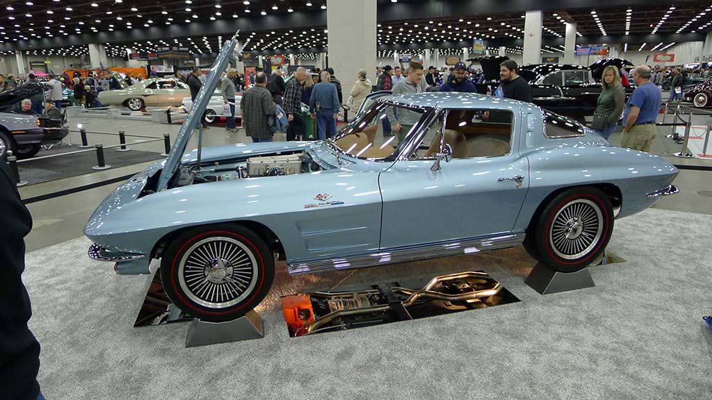 Corvettes and More at the 2022 Detroit Autorama