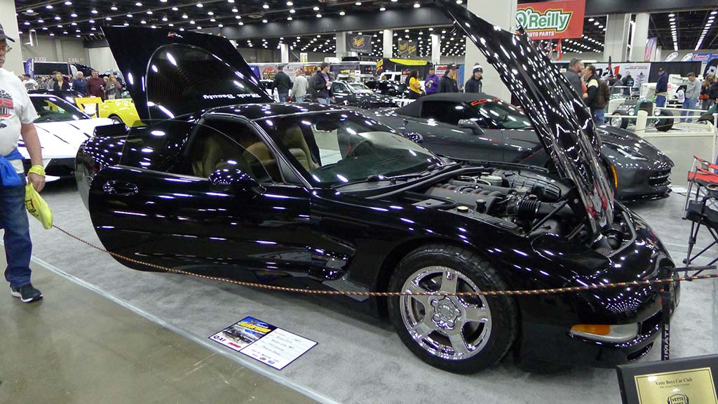 Corvettes and More at the 2022 Detroit Autorama