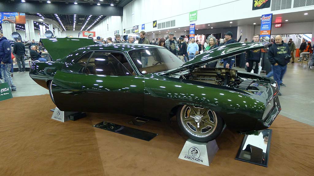 [PICS] Corvettes and More at the 2022 Detroit Autorama - Corvette ...