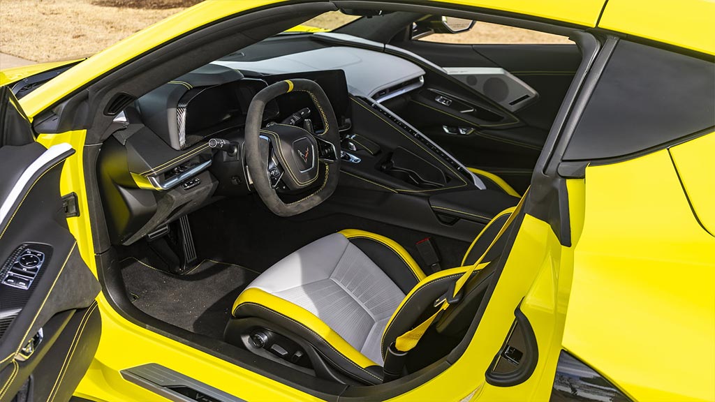 Corvettes for Sale: 2022 Corvette C8.R Edition in Accelerate Yellow Heads to Mecum Glendale