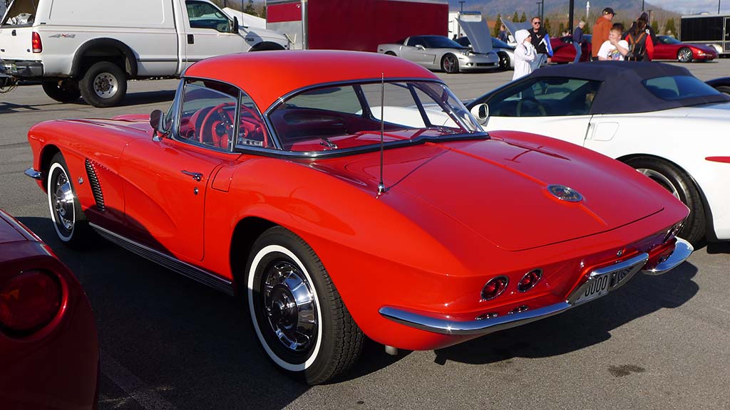 Corvette Expo Celebrates its 45th Birthday with America's Favorite Sports Car