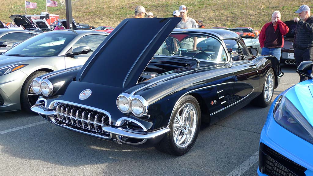 [PICS] Corvette Expo Celebrates its 45th Birthday with America's Favorite Sports Car 