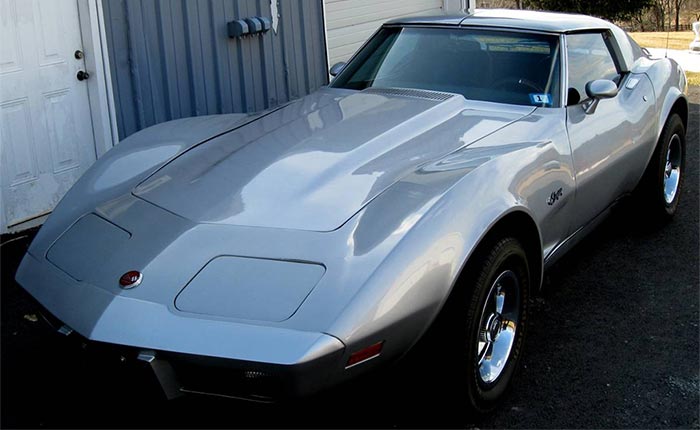 Corvettes for Sale: 1976 Stingray on Craigslist Has Rare Color Combo