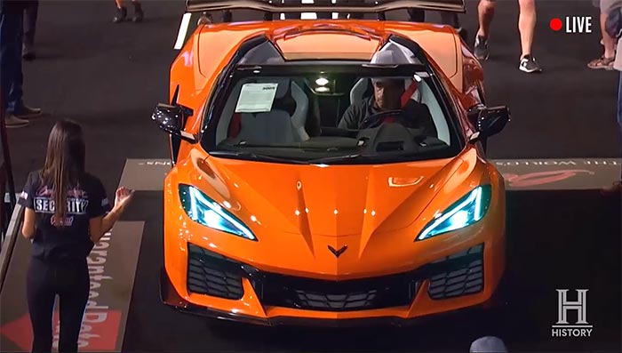[VIDEO] Rick Hendrick Buys the First Retail 2023 Corvette Z06 Convertible for $1 Million