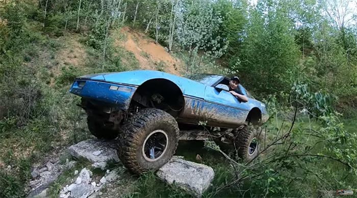 [VIDEO] Lifted C4 Corvette 4x4 Comes to Rescue a Stuck Tahoe