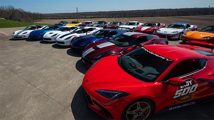 بيعت مجموعة من سيارات Indy 500 Corvette Pace بمبلغ 1.375 مليون دولار في ميكوم إنديانابوليس