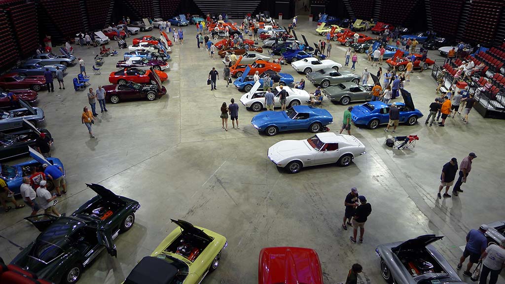 [PICS] Back to Normal at the 50th Annual Bloomington Gold Corvette Show