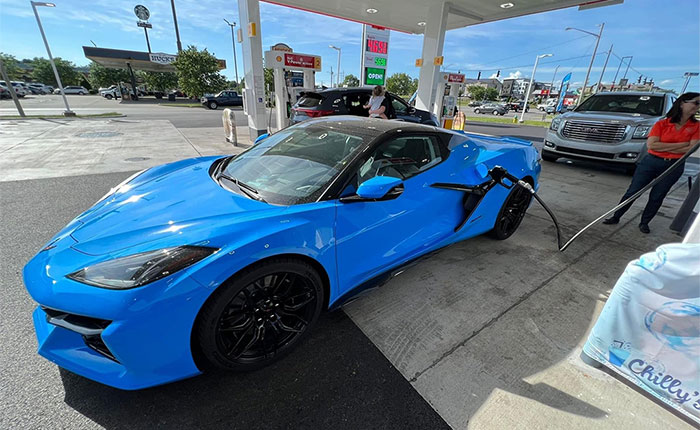 [SPIED] First Look at the 2023 Corvette Z06 in Rapid Blue