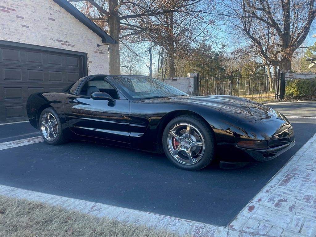 2001 CHEVROLET CORVETTE