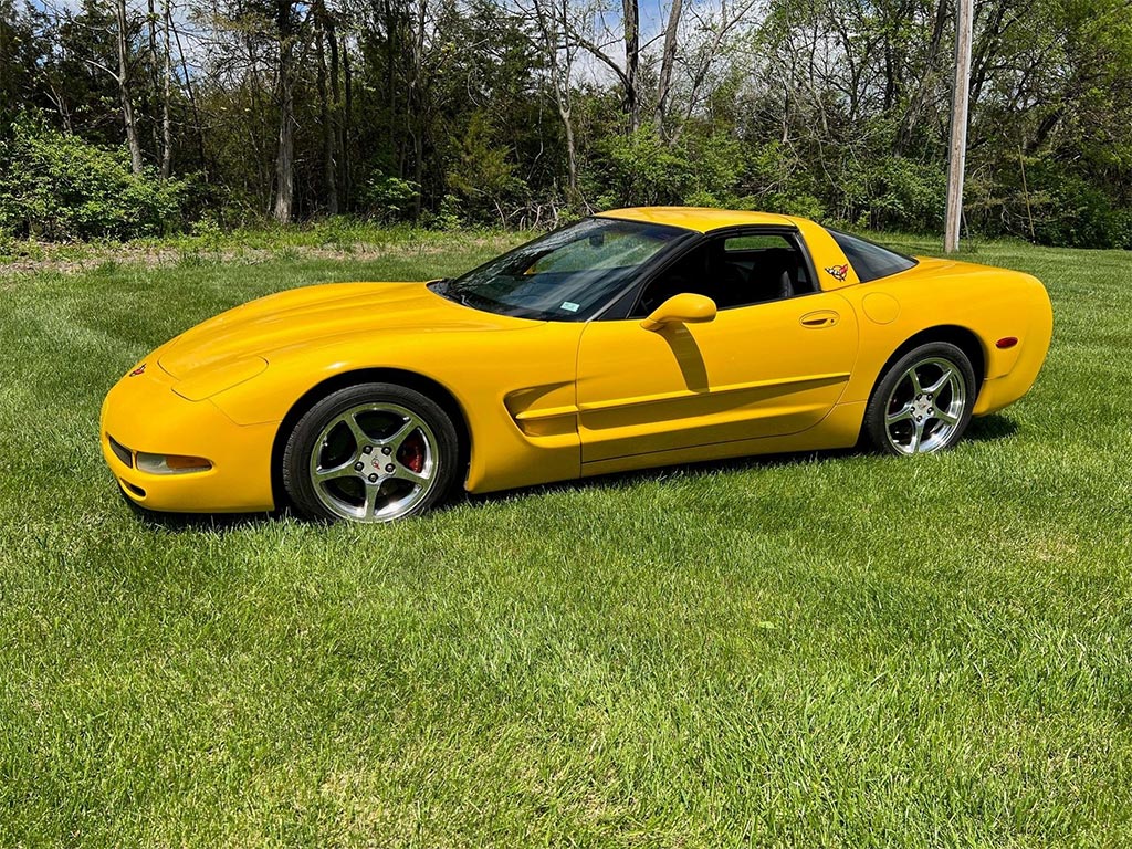 2002 CHEVROLET CORVETTE
