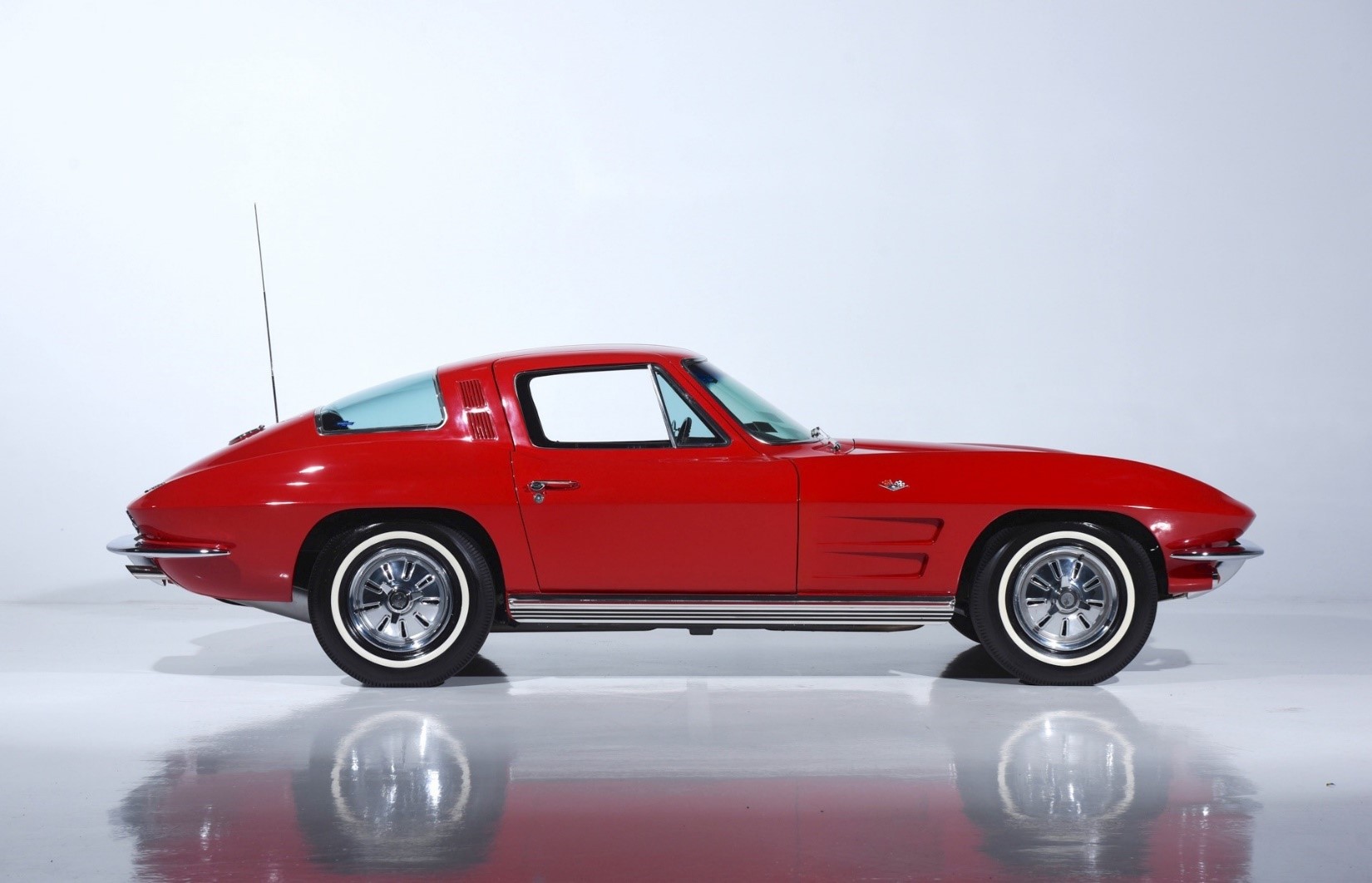 427Stingray.com to Offer A 1964 Chevrolet Corvette Coupe