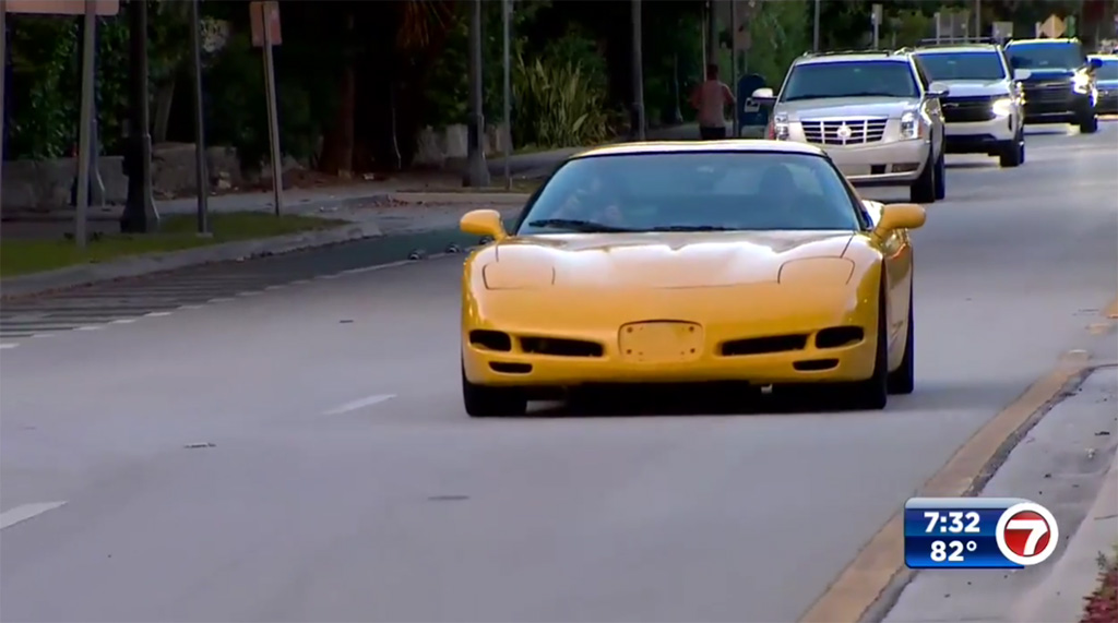 Wheelie-Poppin' Cyclist Nearly Hits a C5 Corvette in Miami Beach