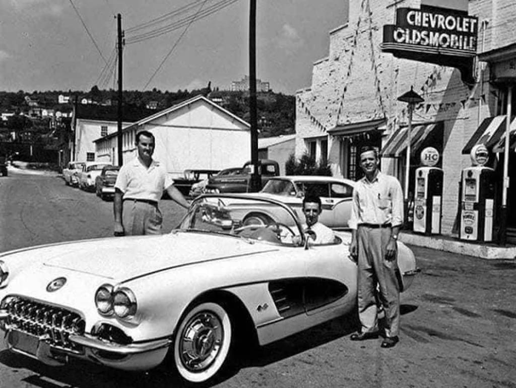 Corvette Deliveries with Mike Furman