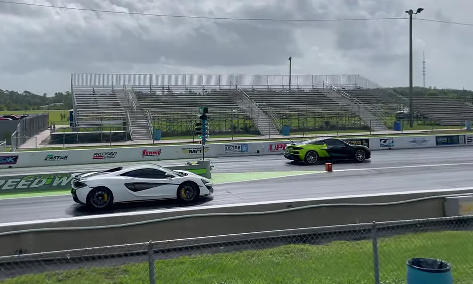 [VIDEO] 2023 Corvette Z06 Races a McLaren 570s at the Drag Strip