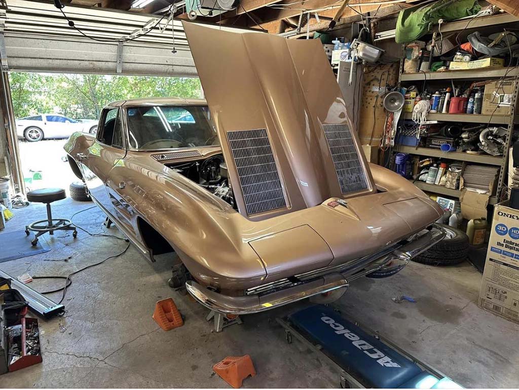Corvette Deliveries with Mike Furman