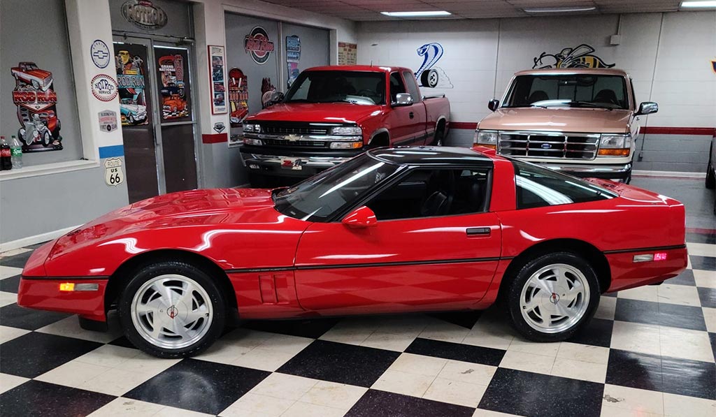 Corvettes for Sale: 270-Mile 1989 Corvette Offered on Facebook