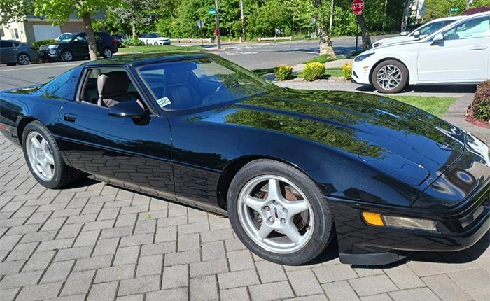 Corvettes for Sale: 1991 Corvette ZR-1 with 49K Miles on Craigslist