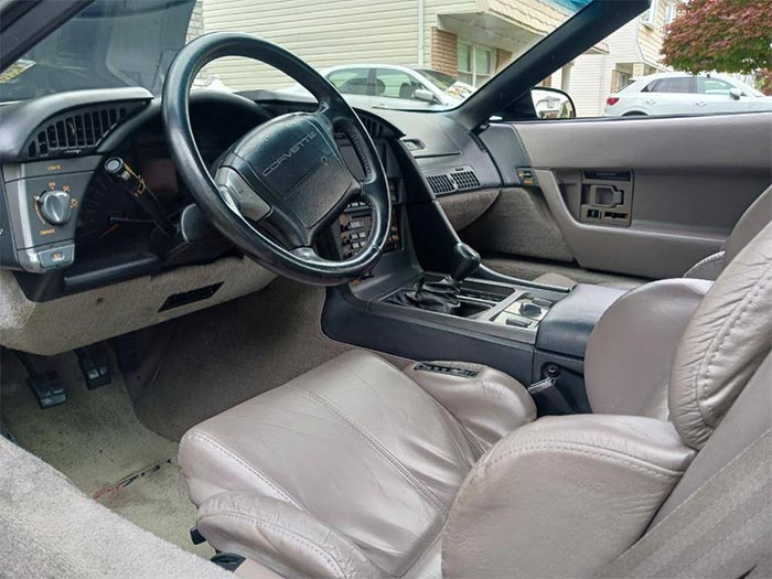 Corvettes for Sale: 1991 Corvette ZR-1 with 49K Miles on Craigslist