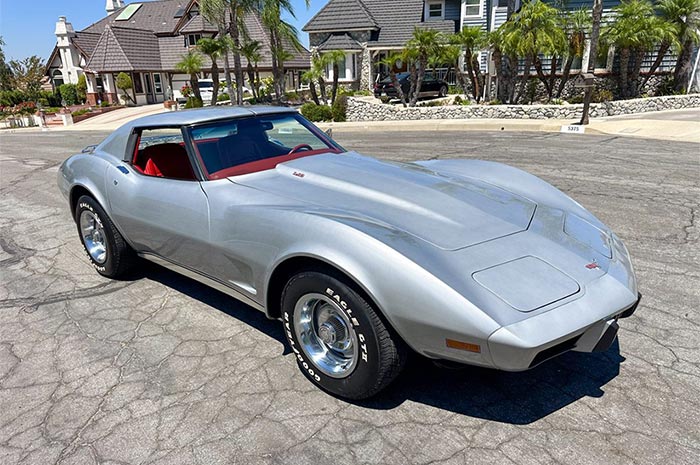 1977 Silver / Red Coupe