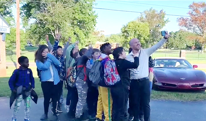 Bowling Green Elementary Students Surprised with a Field Trip to the Corvette Museum
