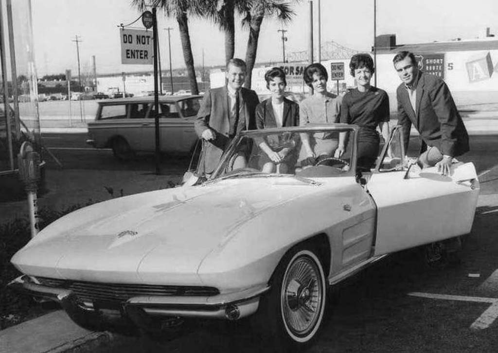 Corvette Deliveries with Mike Furman