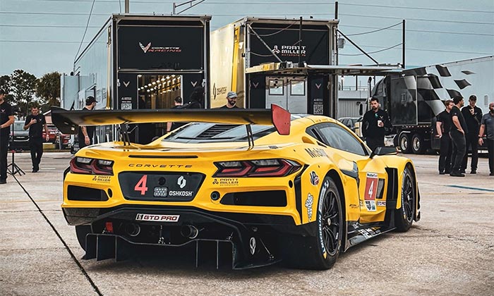 [PICS] First Look at Corvette Racing's New Z06 GT3.R in its Traditional Yellow/Black Racing Livery
