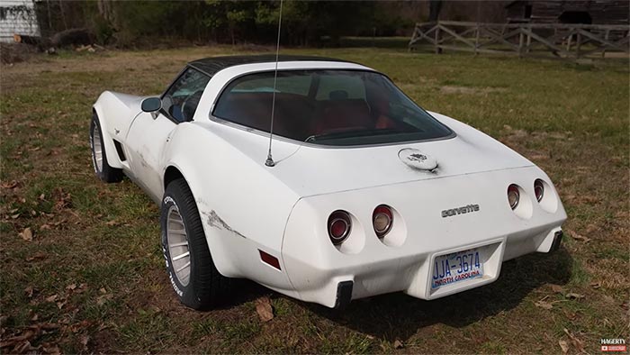 [VIDEO] Barn Find Hunter Tom Cotter Uncovers a 1979 Corvette Just Three Miles from his House
