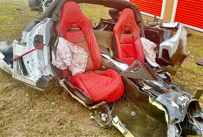 [ACCIDENT] C7 Corvette Z06 Disintegrates in Street Racing Crash