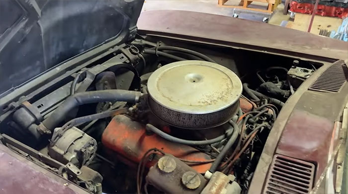 Corvettes for Sale: Rare 'Big Tank' 1966 Corvette Barn Find Headed to Auction