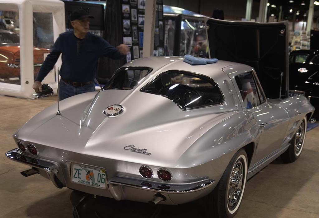 Corvette Deliveries with Mike Furman