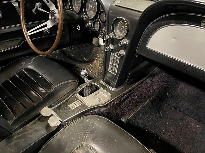 1966 Corvette Barn Find Sells for Double its Original Estimates at U.K. Auction