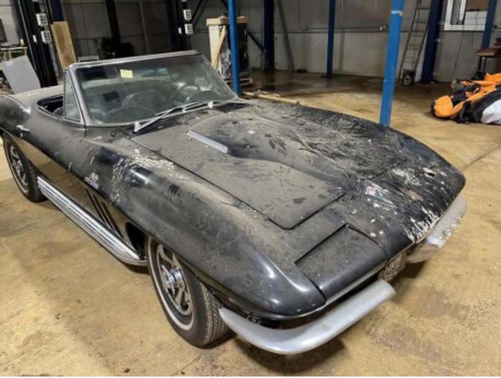 Corvette Deliveries with Mike Furman