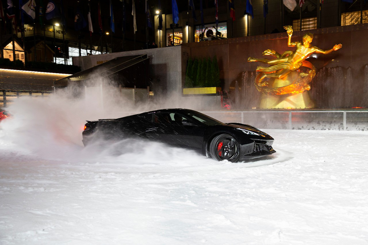 2024 Corvette E-Ray on Ice