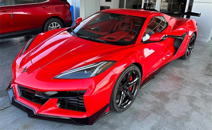 Corvettes for Sale: Torch Red C8 Z06 with Z07 Offered on eBay for $800,000