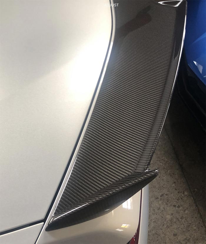 [PICS] First Look at the Z06 Accessory Spoiler in Visible Carbon Fiber