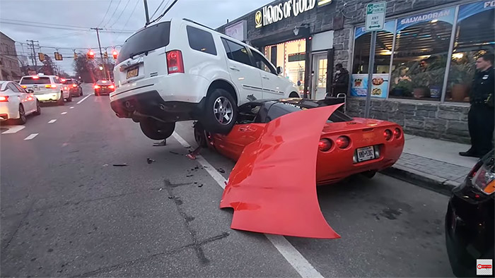 ACCIDENT] Elderly Man Attempting to Parallel Park His SUV Destroys a C5  Corvette in Five Seconds - Corvette: Sales, News & Lifestyle