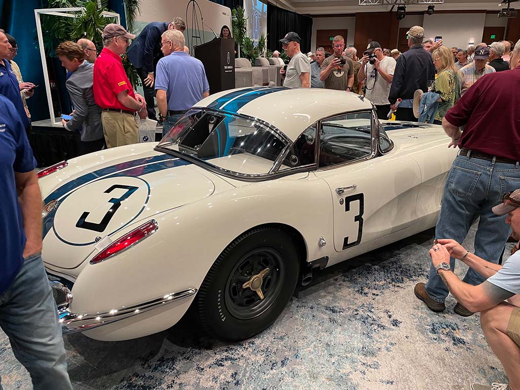 Briggs Cunningham 1960 Corvette Le Mans Racers