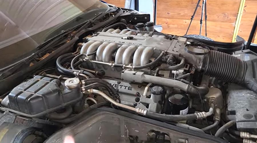 [VIDEO] Hurricane Ian Flooded the LT5 Engine of this Corvette ZR-1. Will is Start?