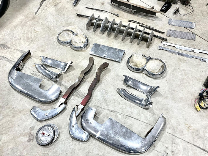 Corvettes for Sale: 1958 Corvette Requires Some Assembly