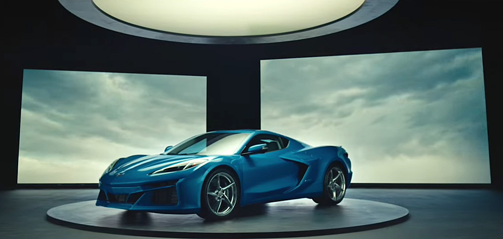 [VIDEO] Corvette Academy - Meet the E-Ray