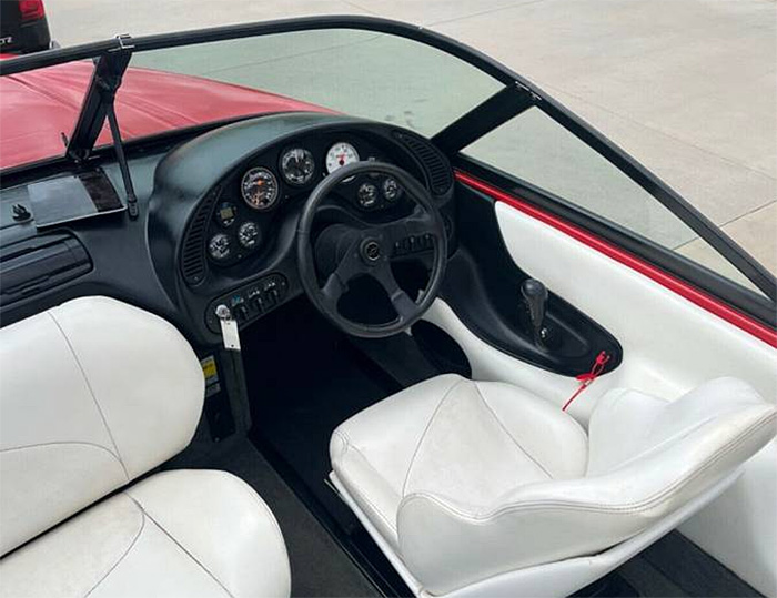 Corvettes for Sale: Classic 1997 Malibu Corvette Boat Offered on Craigslist