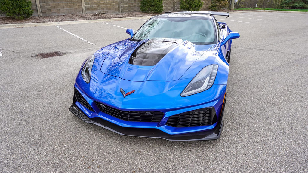  2019 Chevrolet Corvette ZR1 Coupe - $220,000