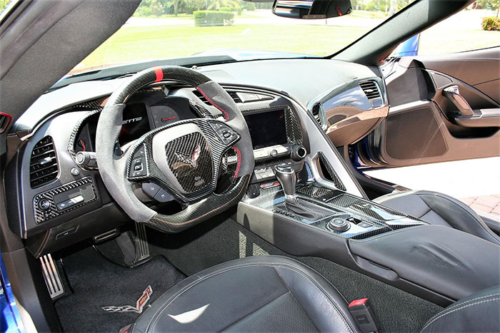 Corvettes for Sale: 2017 Corvette Z06 Coupe in Admiral Blue