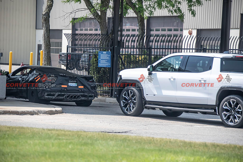 [SPIED] Two C8 Corvette Prototypes Went Out for a Drive with the Silverado EVs