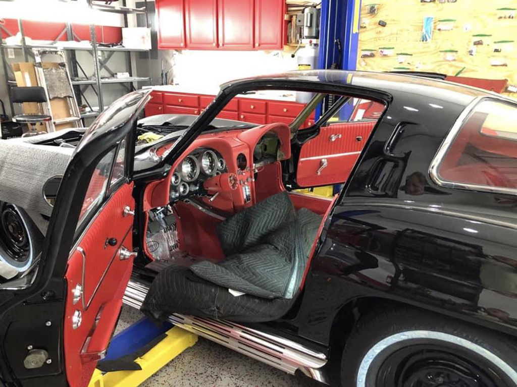 Corvette Deliveries with Mike Furman