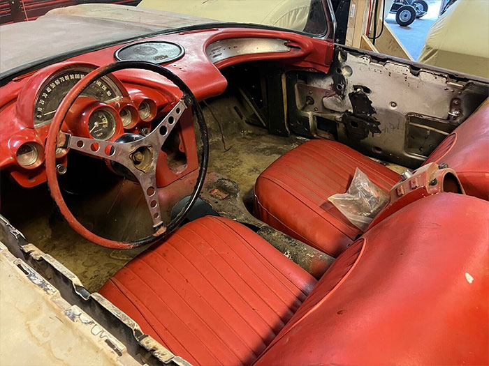 Corvettes for Sale: Partially Disassembled 1960 Corvette Has Sat Like This for 50 Years
