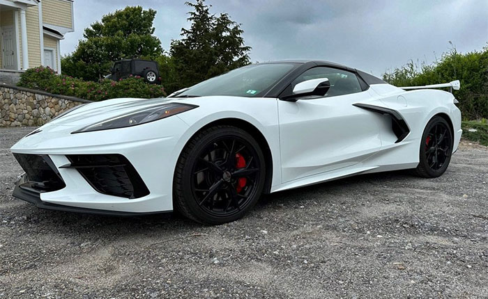 2022 Artic White on Red 3LT Convertible
