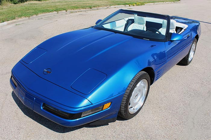 Corvettes for Sale: Only 20K Miles on this 1992 Corvette Convertible