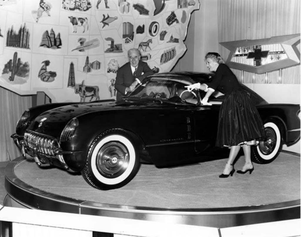 Corvette Deliveries with Mike Furman